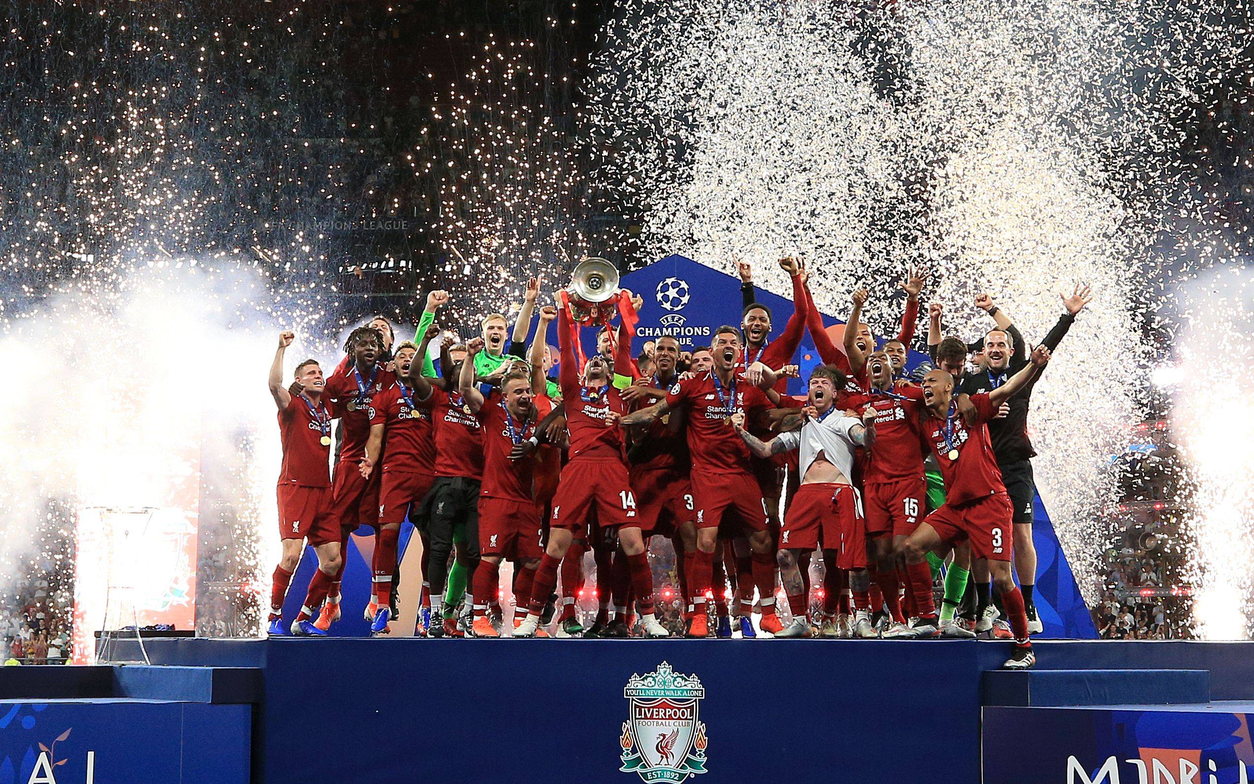 关于英超攻守转换快，精彩瞬间频繁刷新场面的信息